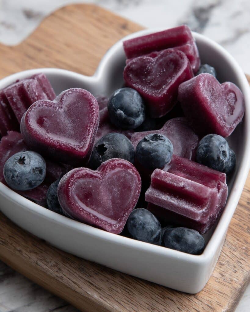 Frozen Chicken Blueberry Pup Pops Recipe